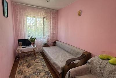 Apartament cu 3 camere decomandat - Dacia -Zimbru - 5