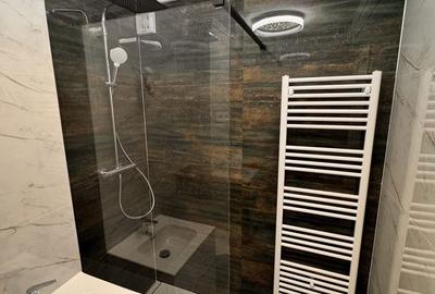 Garsonieră decomandată în Central - 2