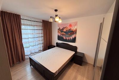 Apartament cu 2 camere decomandat în Baza 3 - 4