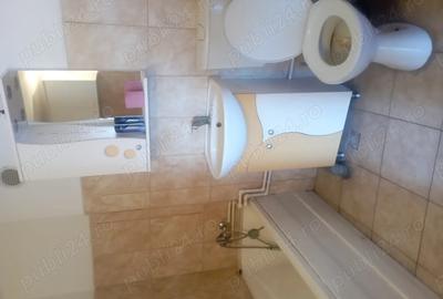 Camera de inchiriat la curte - 1