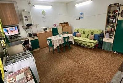 Casa 4 camere, P+2, complet mobilata si utilata, zona Bratianu Casa 4 camere, P+2, complet mobilata si utilata, zona Bratianu - 16