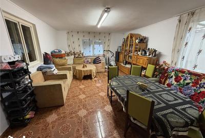 Casă cu 4 camere cu Teren 342 Mp în Oncea