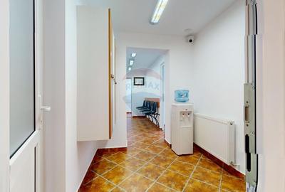 Spatiu modern pentru cabinete medicale si veterinare in Bunloc, Brasov - 9