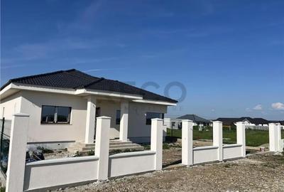 Casă cu 3 camere cu Teren 500 Mp în Sântandrei - 2