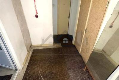 Apartament cu 4 camere decomandat în Nicolina - 5