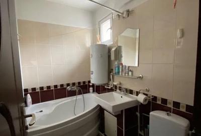 Apartament cu 4 camere in Micro 39 - 7