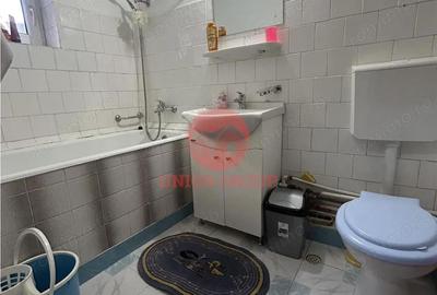 Apartament cu 3 camere, mobilat în Casa de Cultură - 10