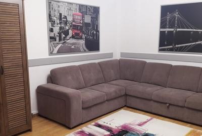 Garsonieră decomandată, mobilată în Decebal