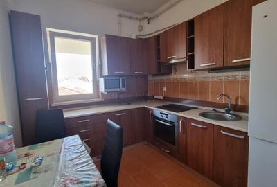 Apartament cu 2 camere semidecomandat în 14 Mai - 2