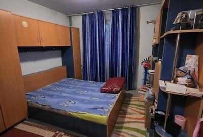 1 Decembrie 1918, 15 minute metrou, Auchan, bloc 1983, 2 gr sanitare - 5