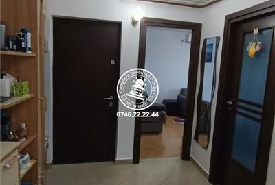 Apartament cu 3 camere decomandat în Alexandru cel Bun - 11