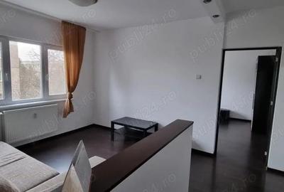 Apartament cu 3 camere decomandat în Gheorghe Lazăr