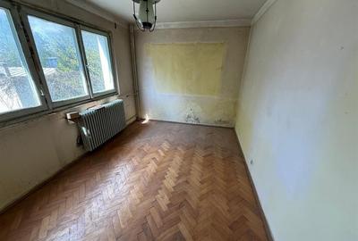 Apartament cu 3 camere semidecomandat în Tătărași - 3