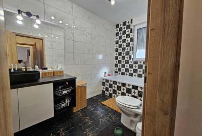 Casă cu 4 camere cu Teren 300 Mp în Chișoda