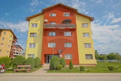 REZERVAT! Apartament cu 2 camere de vanzare, decomandat.