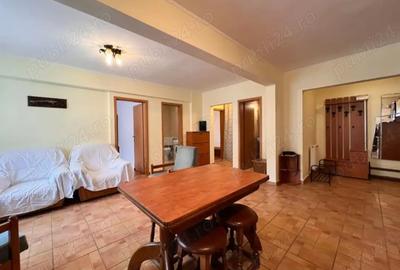 Apartament 4 camere de inchiriat, Sinaia, Stanjeneilor - 8