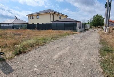 Teren de 525 mp, în Central