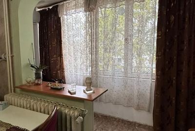 Apartament cu 4 camere decomandat, mobilat în Titan - 3