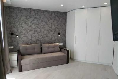 Garsonieră decomandată în 13 Septembrie - 2