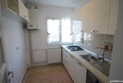 Ofer spre inchiriere apartament 2 camere ultracentral Bacau Prefectura, renovat, mobilat, utilat - 1