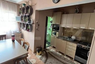 Casă cu 5 camere cu Teren 250 Mp în Central - 17