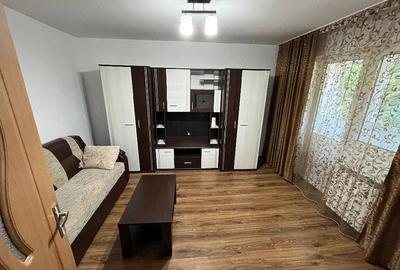 Apartament cu 2 camere decomandat în Central - 1