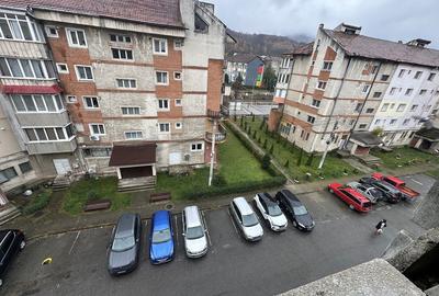 Apartament cu 3 camere decomandat în Uric - 1