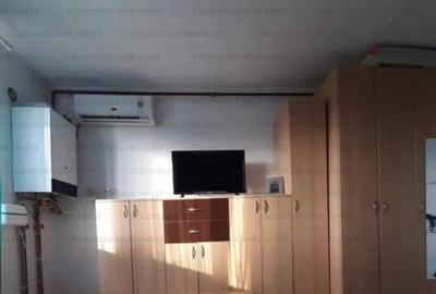 Camera de camin cu baie si bucatarie - zona Bartolomeu - 4