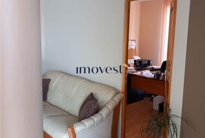 Casă cu 4 camere cu Teren 250 Mp în Central - 6