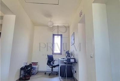 Casa Individuala - Mobilata si utilata - 605 mp teren. - 17