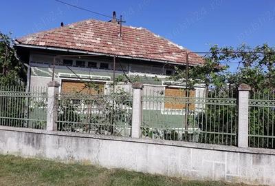 Casă cu 3 camere în Central - 8