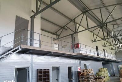 Spațiu comercial, de 1,496.07 mp, în Central - 4