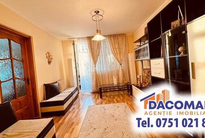 Apartament cu 2 camere decomandat în Micro 17 - 1