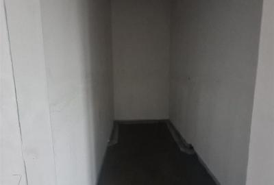 Casă cu 5 camere cu Teren 400 Mp în Iorga - 13