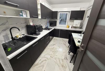 Apartament cu 4 camere decomandat în Central - 6