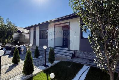 Casă / Vilă cu 4 camere strada Verde! - 2