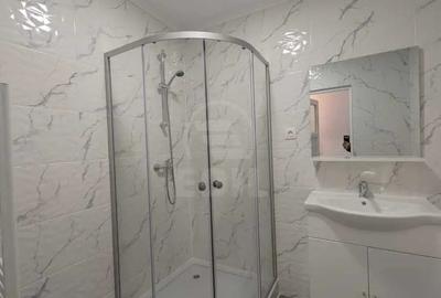 Apartament cu 4 camere semidecomandat în Central - 4