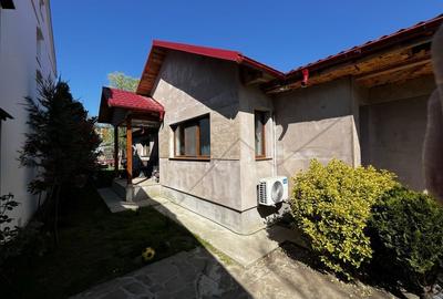 Casă cu 3 camere în Central