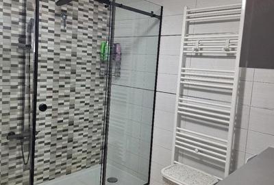 Apartament cu 3 camere nedecomandat în Tancodrom - 3