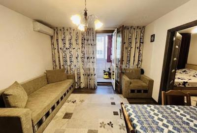 Apartament cu 2 camere decomandat în Gara de Nord