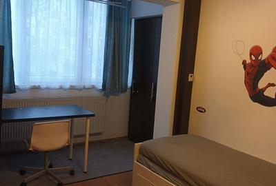Apartament cu 2 camere semidecomandat în Rogerius