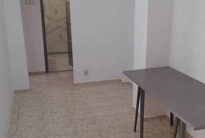 Apartament cu 2 camere decomandat în Ștefan cel Mare - 1