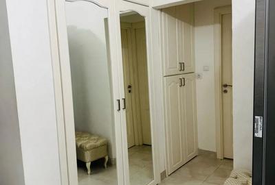 Vand apartament 2 camere Piata Centrala - 4