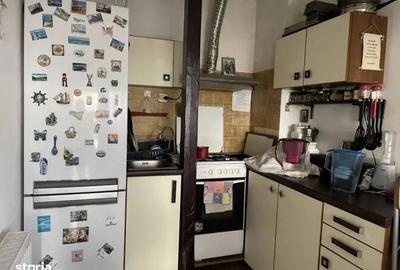 Casă cu 9 camere cu Teren 180 Mp în Matei Voievod - 3