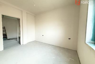 Casă individuală cu 4 camere cu Canalizare în Săcălaz - 2