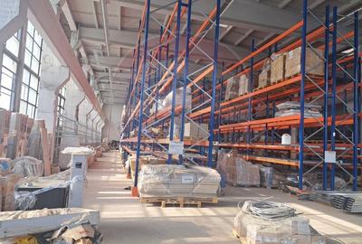 Spațiu industrial, 2240 mp în Titan - 3