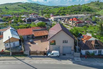 Casa P+E cu spatiu comercial, situata central in Filipestii de Padure - 23