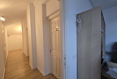 Apartament cu 8 camere decomandat în Aviatorilor - 19