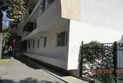 Apartament 4 camere ultracentral decomandat Constanta central - 9