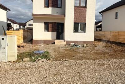 Casa individuala la cheie, 3 km de Brasov, cartier nou cu acces facil catre oras - 1